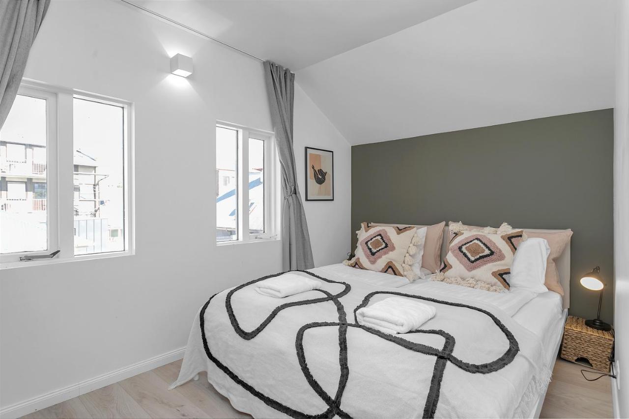 Lokastigur Charming And Inviting Apartment Reykjavík Exteriör bild