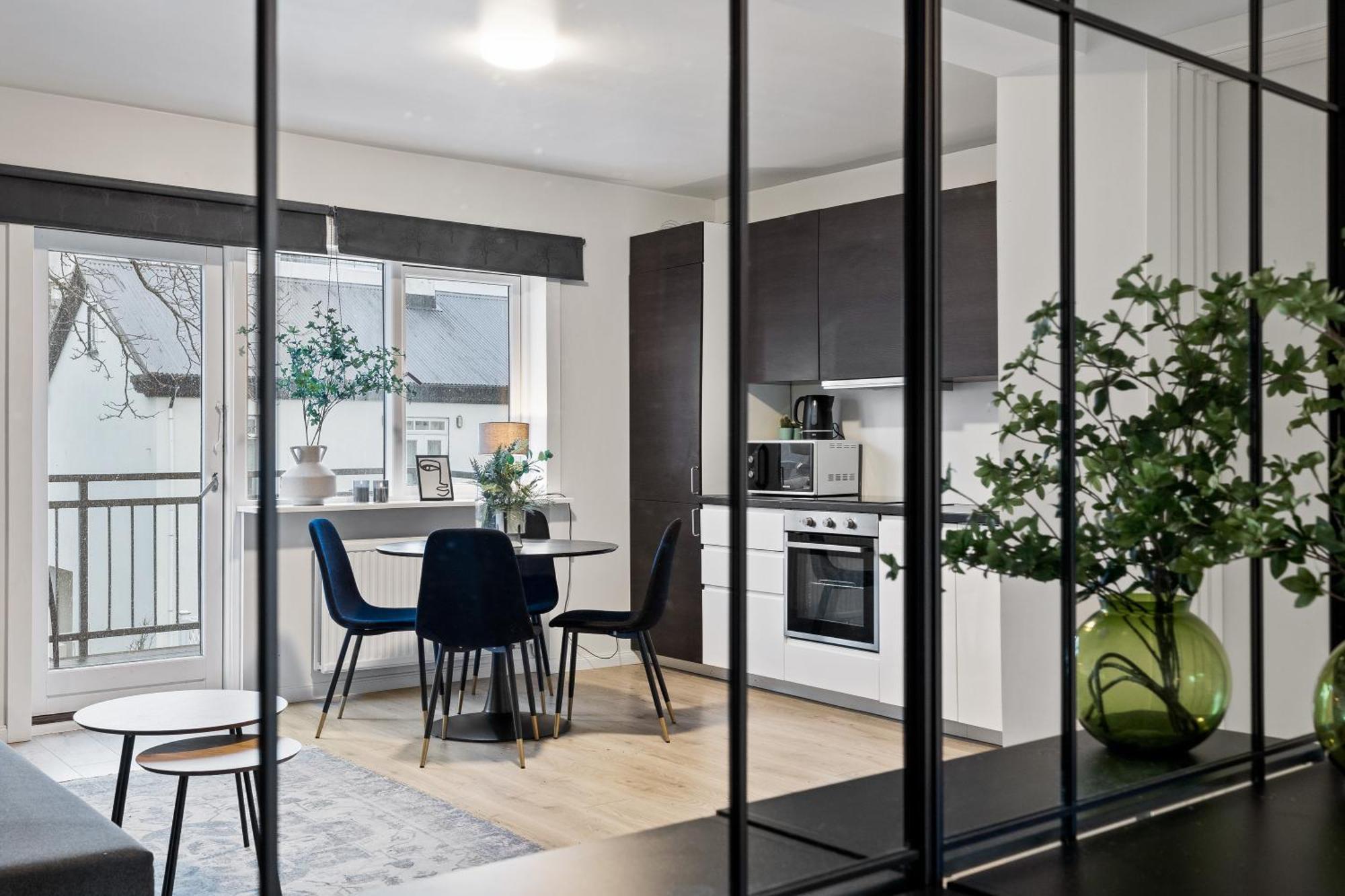 Lokastigur Charming And Inviting Apartment Reykjavík Exteriör bild