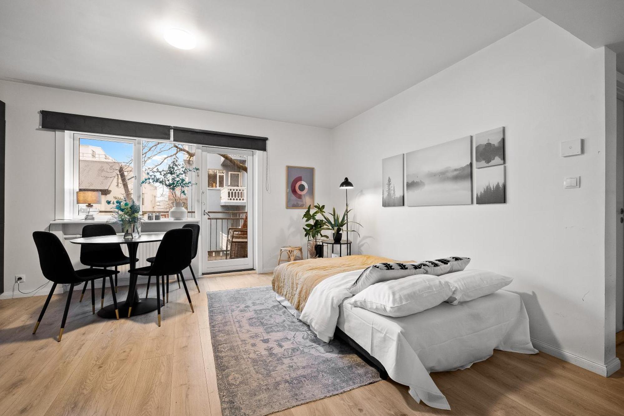 Lokastigur Charming And Inviting Apartment Reykjavík Exteriör bild